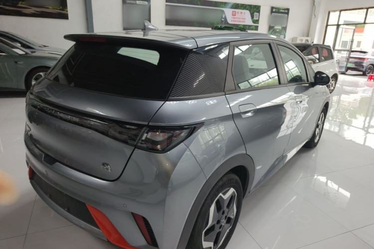 Used BYD Dolphin 2021 405 km Fashion Edition Rear Right 45 Deg