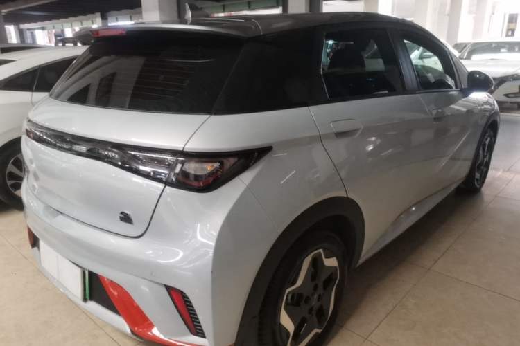 Used BYD Dolphin 2021 405 km Fashion Edition Rear Right 45 Deg