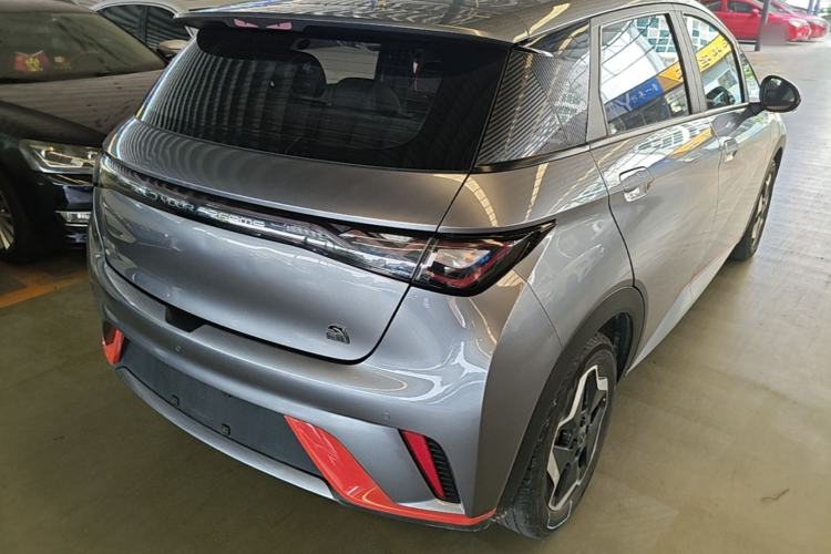 Used BYD Dolphin 2021 405 km Fashion Edition Rear Right 45 Deg