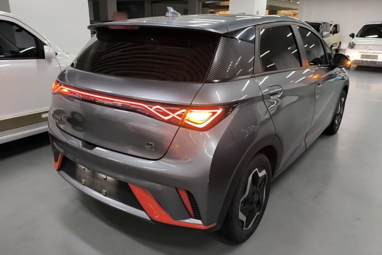 Used BYD Dolphin 2021 405 km Fashion Edition Rear Right 45 Deg