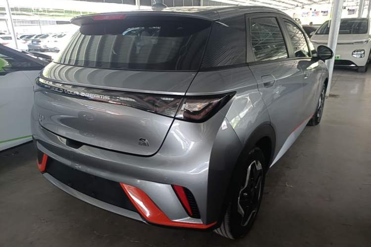 Used BYD Dolphin 2021 405 km Fashion Edition Rear Right 45 Deg