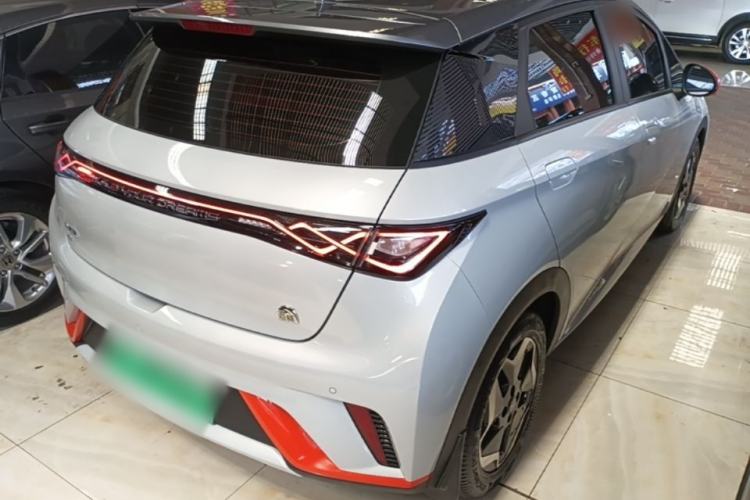 Used BYD Dolphin 2021 405 km Fashion Edition Rear Right 45 Deg