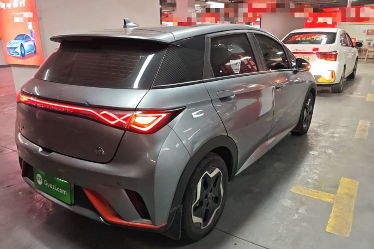 Used BYD Dolphin 2021 405 km Fashion Edition Rear Right 45 Deg