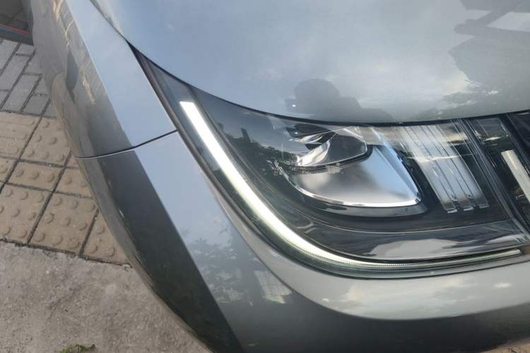 Used BYD Dolphin 2021 405 km Fashion Edition Right Front Headlight