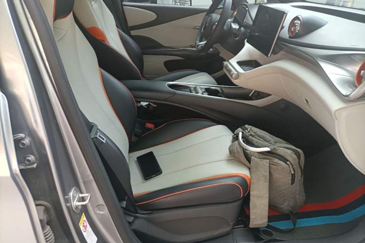 Used BYD Dolphin 2021 405 km Fashion Edition Right Front Seat