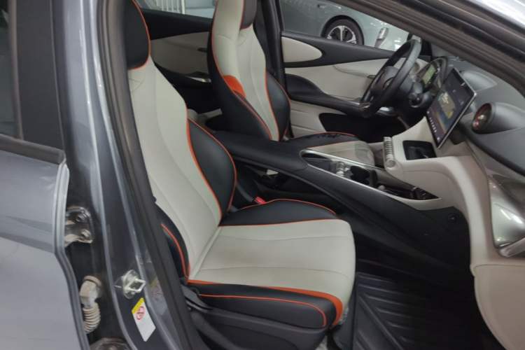 Used BYD Dolphin 2021 405 km Fashion Edition Right Front Seat
