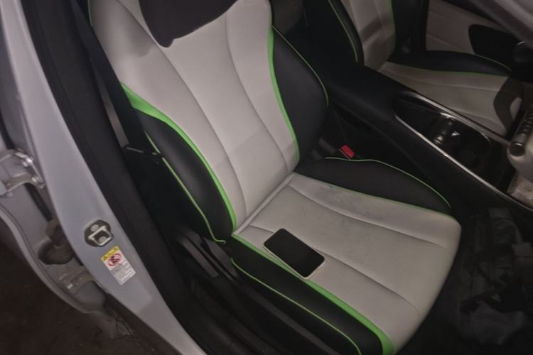 Used BYD Dolphin 2021 405 km Fashion Edition Right Front Seat