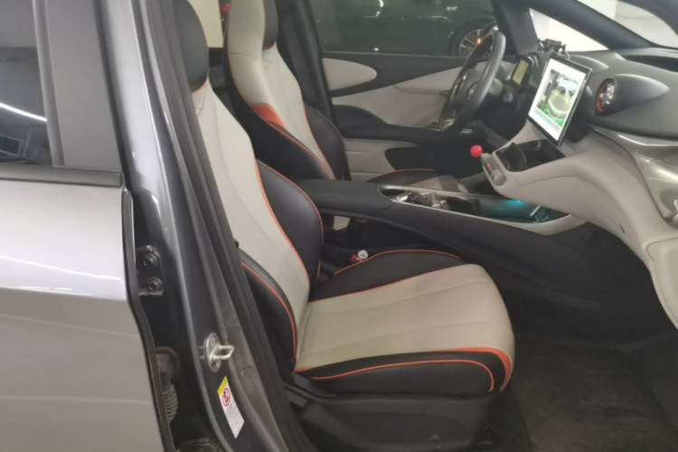 Used BYD Dolphin 2021 405 km Fashion Edition Right Front Seat