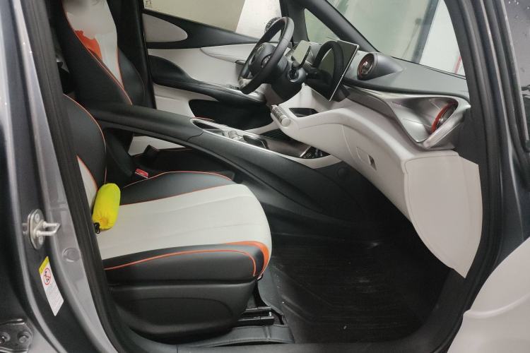 Used BYD Dolphin 2021 405 km Fashion Edition Right Front Seat