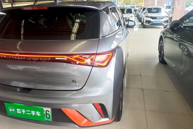 Used BYD Dolphin 2021 405 km Fashion Edition Right Rear Taillight