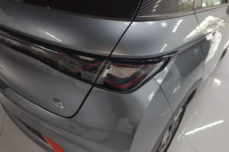 Used BYD Dolphin 2021 405 km Fashion Edition Right Rear Taillight