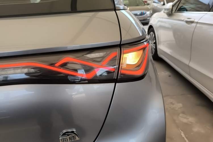 Used BYD Dolphin 2021 405 km Fashion Edition Right Rear Taillight