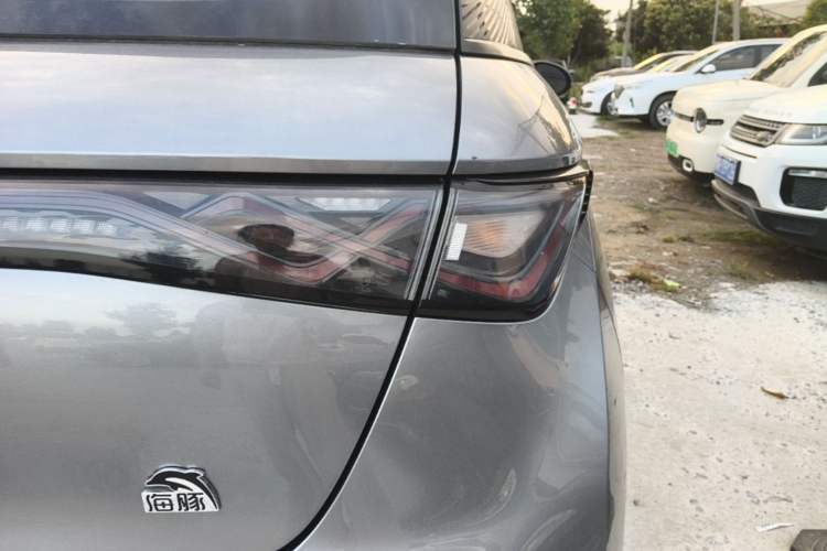Used BYD Dolphin 2021 405 km Fashion Edition Right Rear Taillight