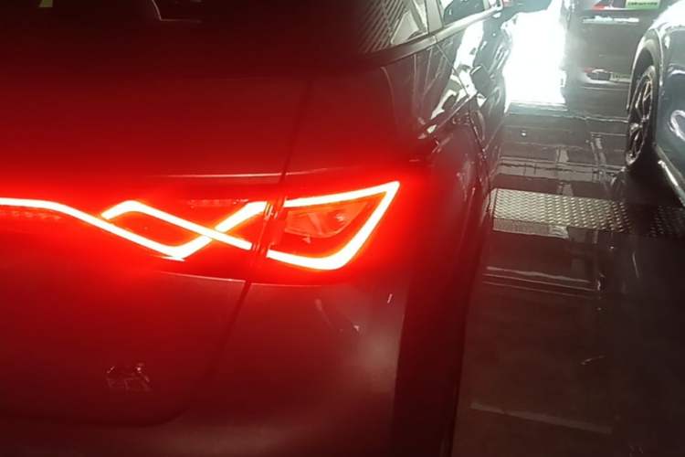 Used BYD Dolphin 2021 405 km Fashion Edition Right Rear Taillight