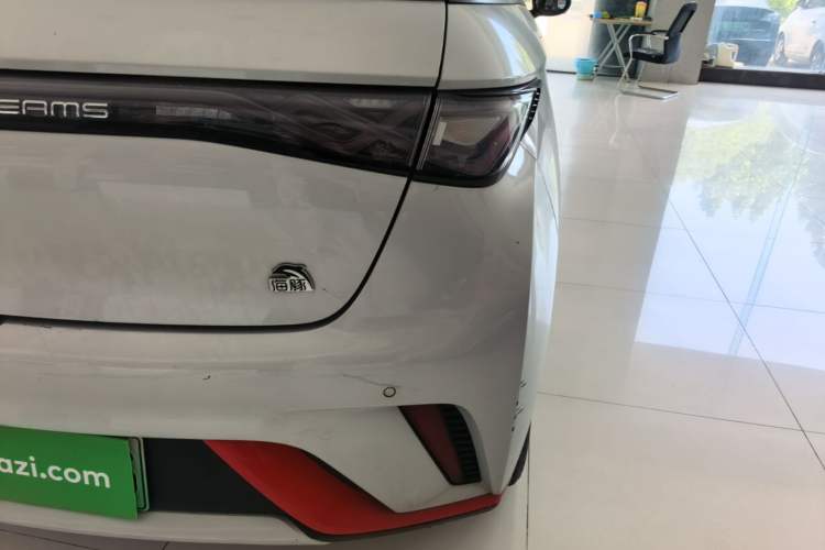 Used BYD Dolphin 2021 405 km Fashion Edition Right Rear Taillight
