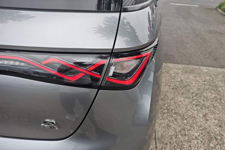 Used BYD Dolphin 2021 405 km Free Version Right Rear Taillight