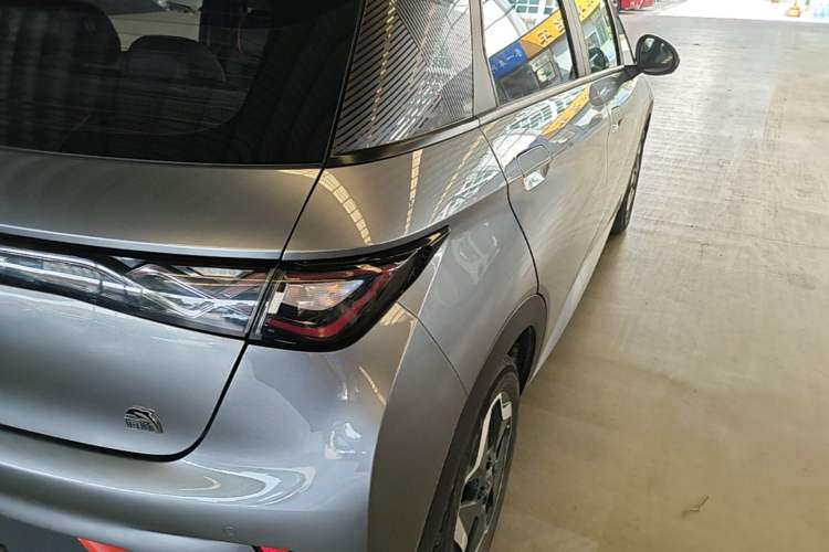 Used BYD Dolphin 2021 405 km Fashion Edition Right Rear Taillight