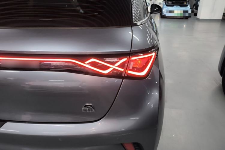 Used BYD Dolphin 2021 405 km Fashion Edition Right Rear Taillight