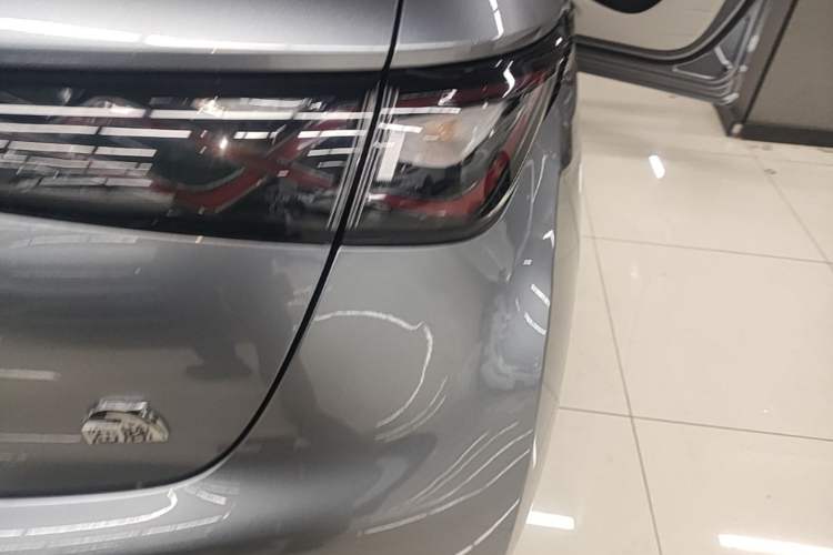 Used BYD Dolphin 2021 405 km Fashion Edition Right Rear Taillight