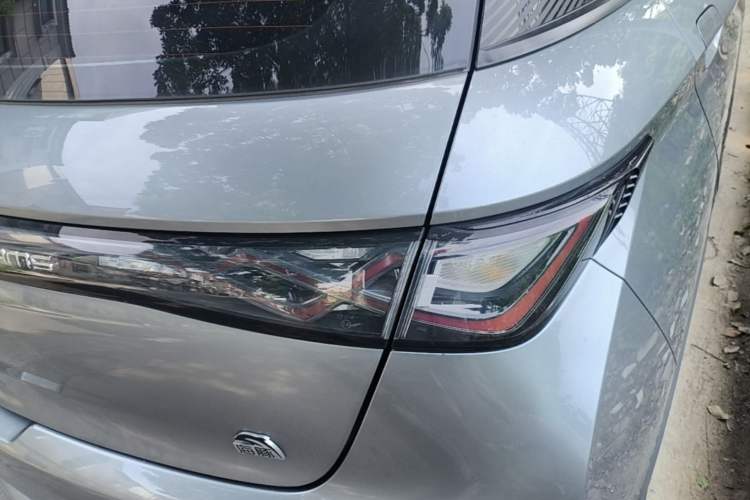 Used BYD Dolphin 2021 405 km Fashion Edition Right Rear Taillight