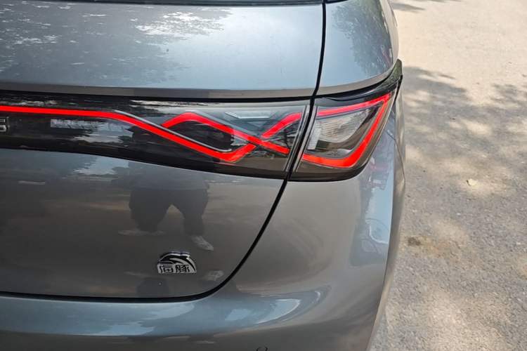 Used BYD Dolphin 2021 405 km Fashion Edition Right Rear Taillight