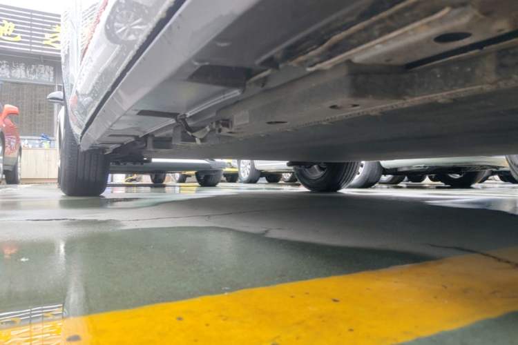 Used BYD Dolphin 2021 405 km Fashion Edition Right Side Sill