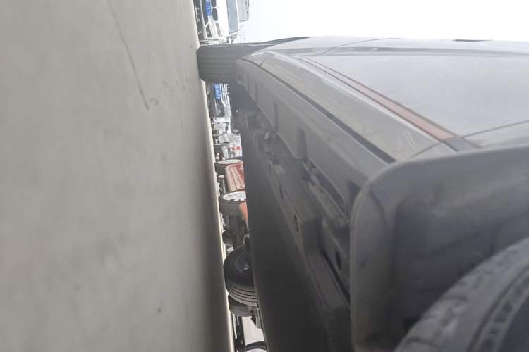 Used BYD Dolphin 2021 405 km Fashion Edition Right Side Sill