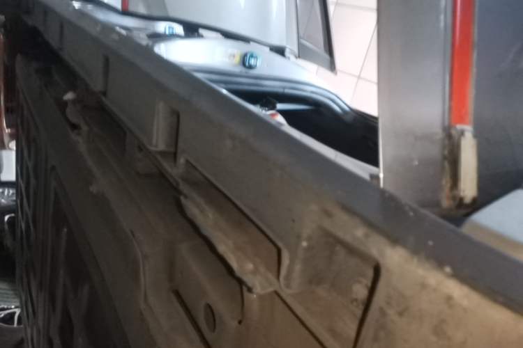 Used BYD Dolphin 2021 405 km Fashion Edition Right Side Sill