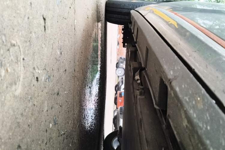 Used BYD Dolphin 2021 405 km Fashion Edition Right Side Sill