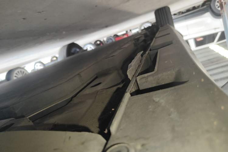 Used BYD Dolphin 2021 405 km Fashion Edition Right Side Sill