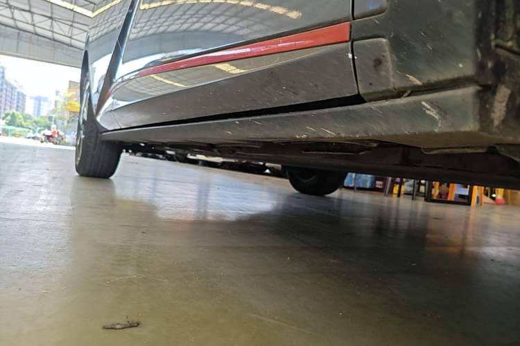 Used BYD Dolphin 2021 405 km Fashion Edition Right Side Sill