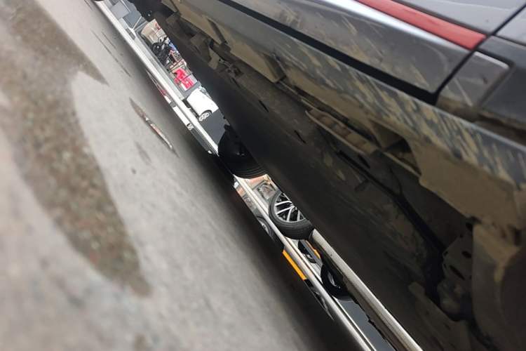 Used BYD Dolphin 2021 405 km Fashion Edition Right Side Sill