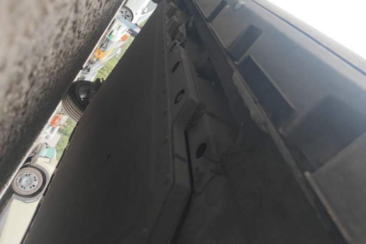 Used BYD Dolphin 2021 405 km Fashion Edition Right Side Sill