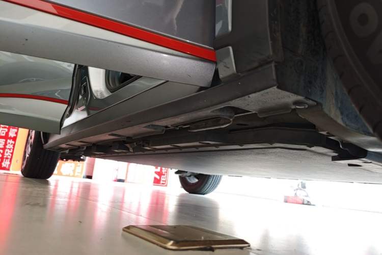 Used BYD Dolphin 2021 405 km Fashion Edition Right Side Sill