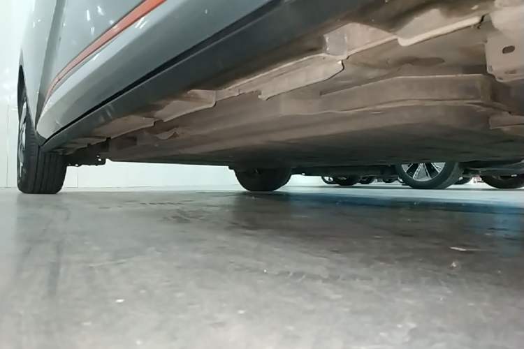 Used BYD Dolphin 2021 405 km Fashion Edition Right Side Sill
