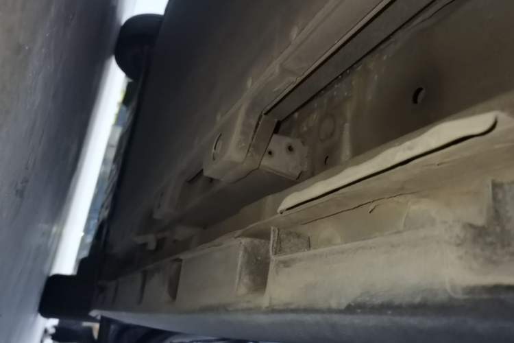 Used BYD Dolphin 2021 405 km Fashion Edition Right Side Sill