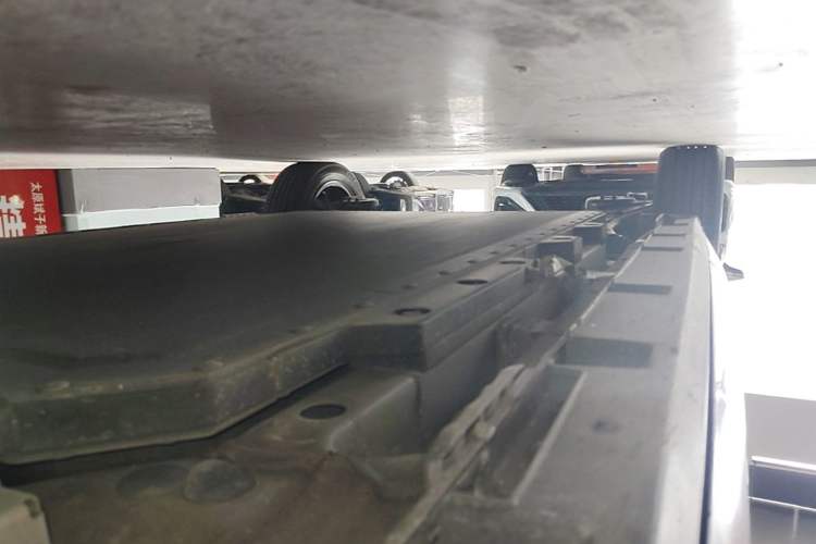 Used BYD Dolphin 2021 405 km Free Version Right Side Sill