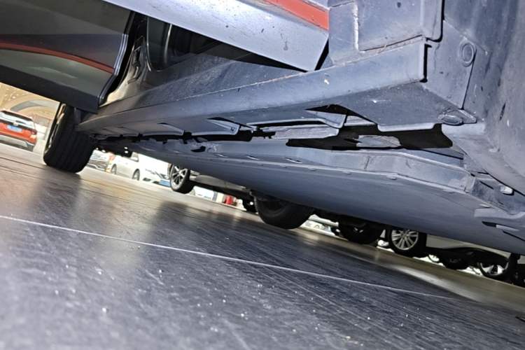 Used BYD Dolphin 2021 405 km Fashion Edition Right Side Sill