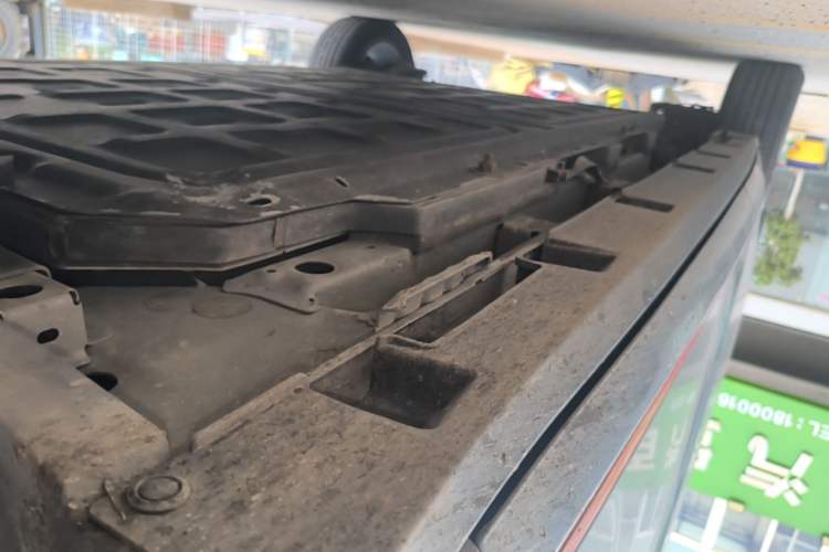 Used BYD Dolphin 2021 405 km Fashion Edition Right Side Sill