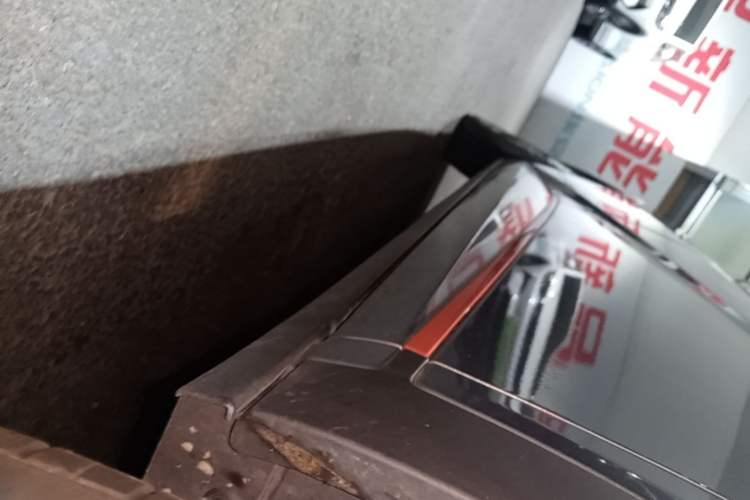 Used BYD Dolphin 2021 405 km Free Version Right Side Sill