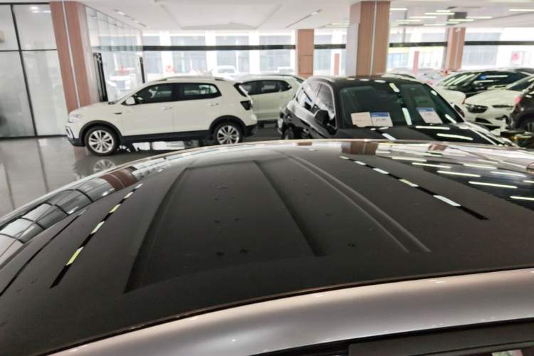 Used BYD Dolphin 2021 405 km Fashion Edition Roof