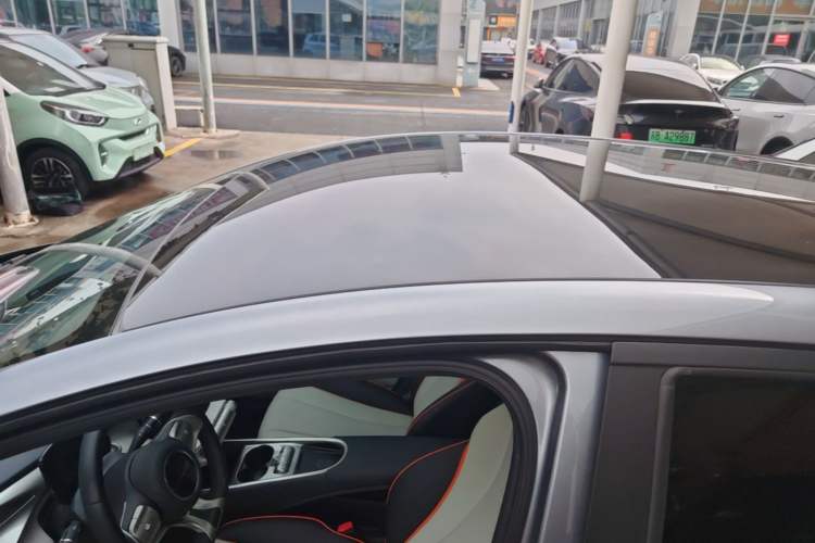 Used BYD Dolphin 2021 405 km Fashion Edition Roof