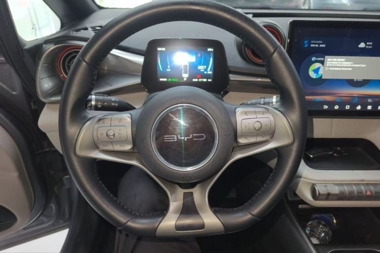 Used BYD Dolphin 2021 405 km Fashion Edition Steering Wheel