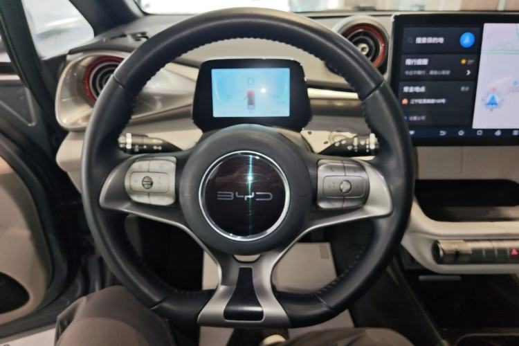 Used BYD Dolphin 2021 405 km Fashion Edition Steering Wheel