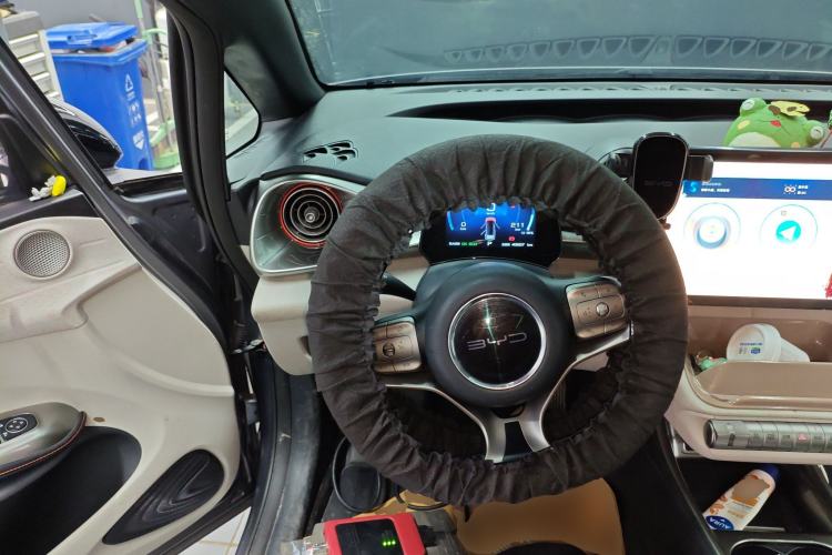 Used BYD Dolphin 2021 405 km Fashion Edition Steering Wheel