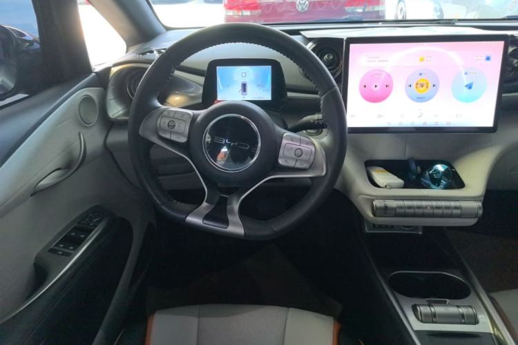 Used BYD Dolphin 2021 405 km Fashion Edition Steering Wheel