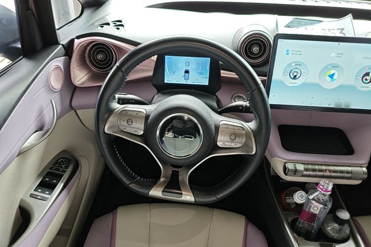 Used BYD Dolphin 2021 405 km Fashion Edition Steering Wheel