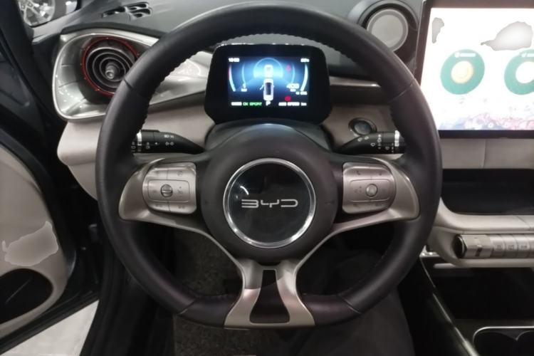 Used BYD Dolphin 2021 405 km Fashion Edition Steering Wheel