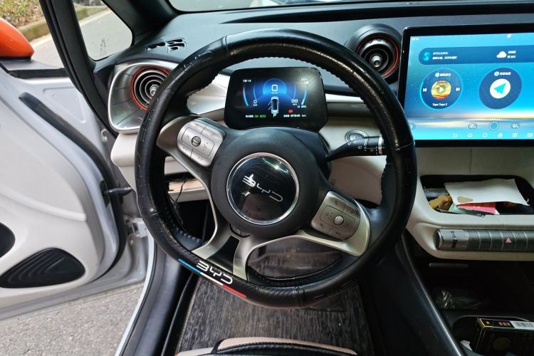Used BYD Dolphin 2021 405 km Fashion Edition Steering Wheel