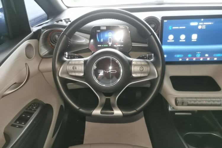 Used BYD Dolphin 2021 405 km Fashion Edition Steering Wheel